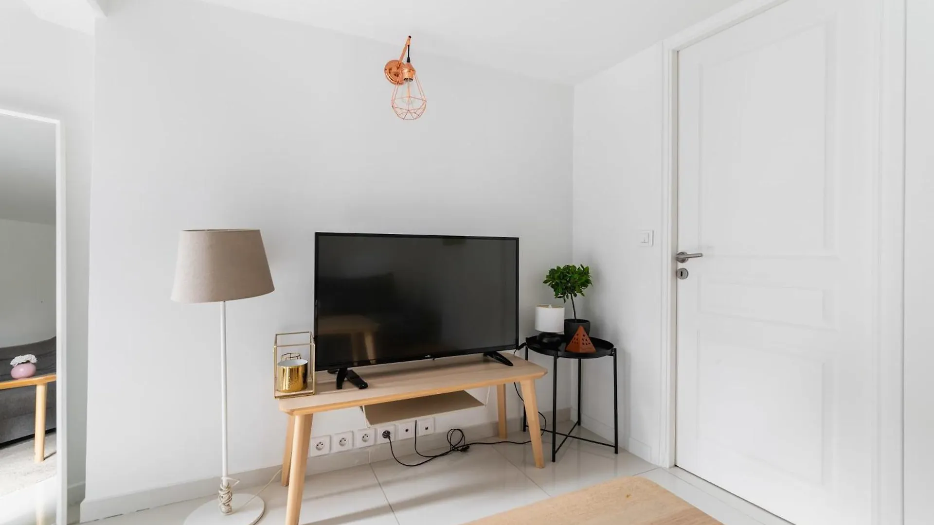 Appartement Cosy Metro Saint Paul - 4P - Paris 4 0*,  Francie